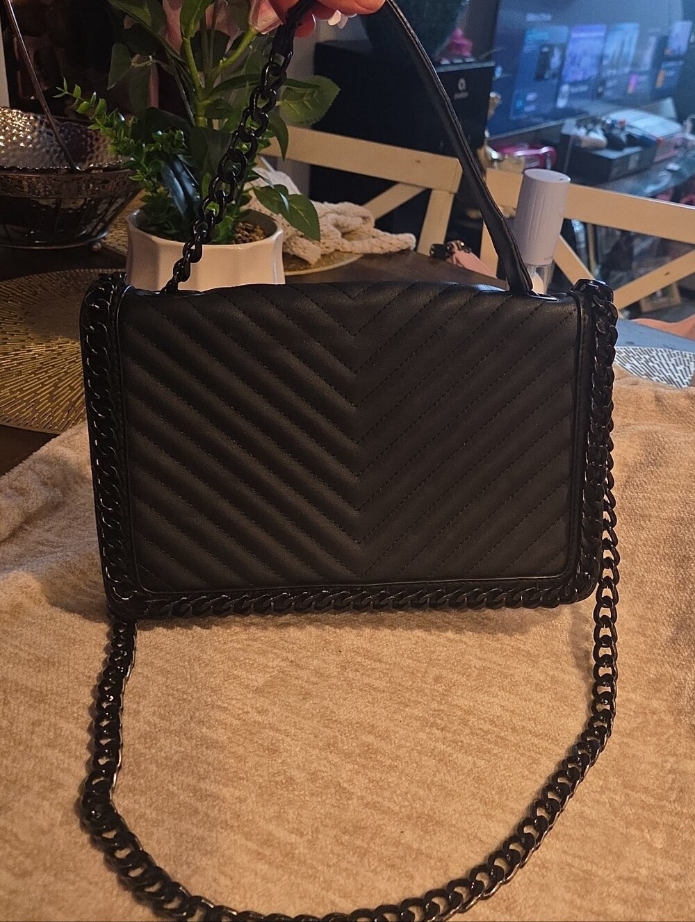 Aldo Black Quilted Chain Crossbody Bag